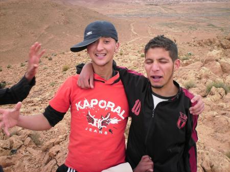 �����............��� ���